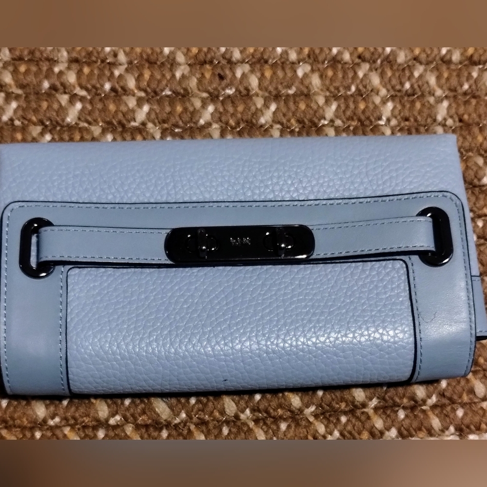 Coach Swagger Blue Pebbled Leather Wallet